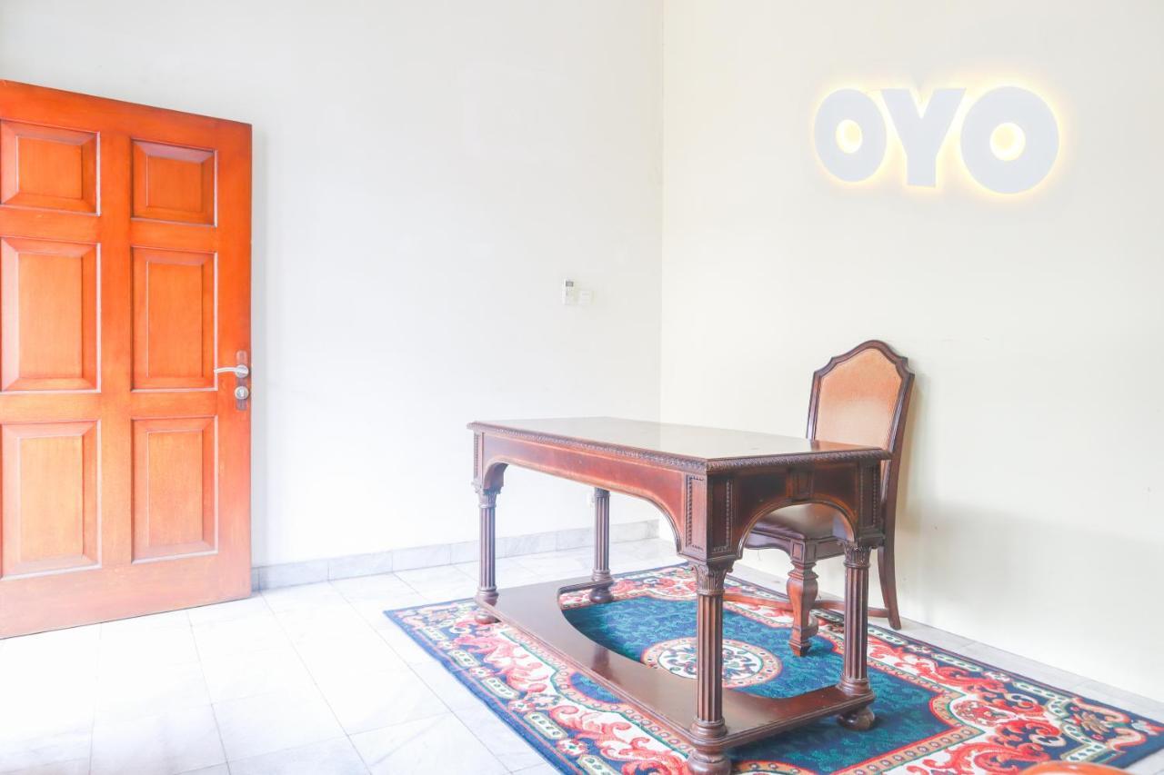 OYO 2196 Ss Homes Jacarta Exterior foto