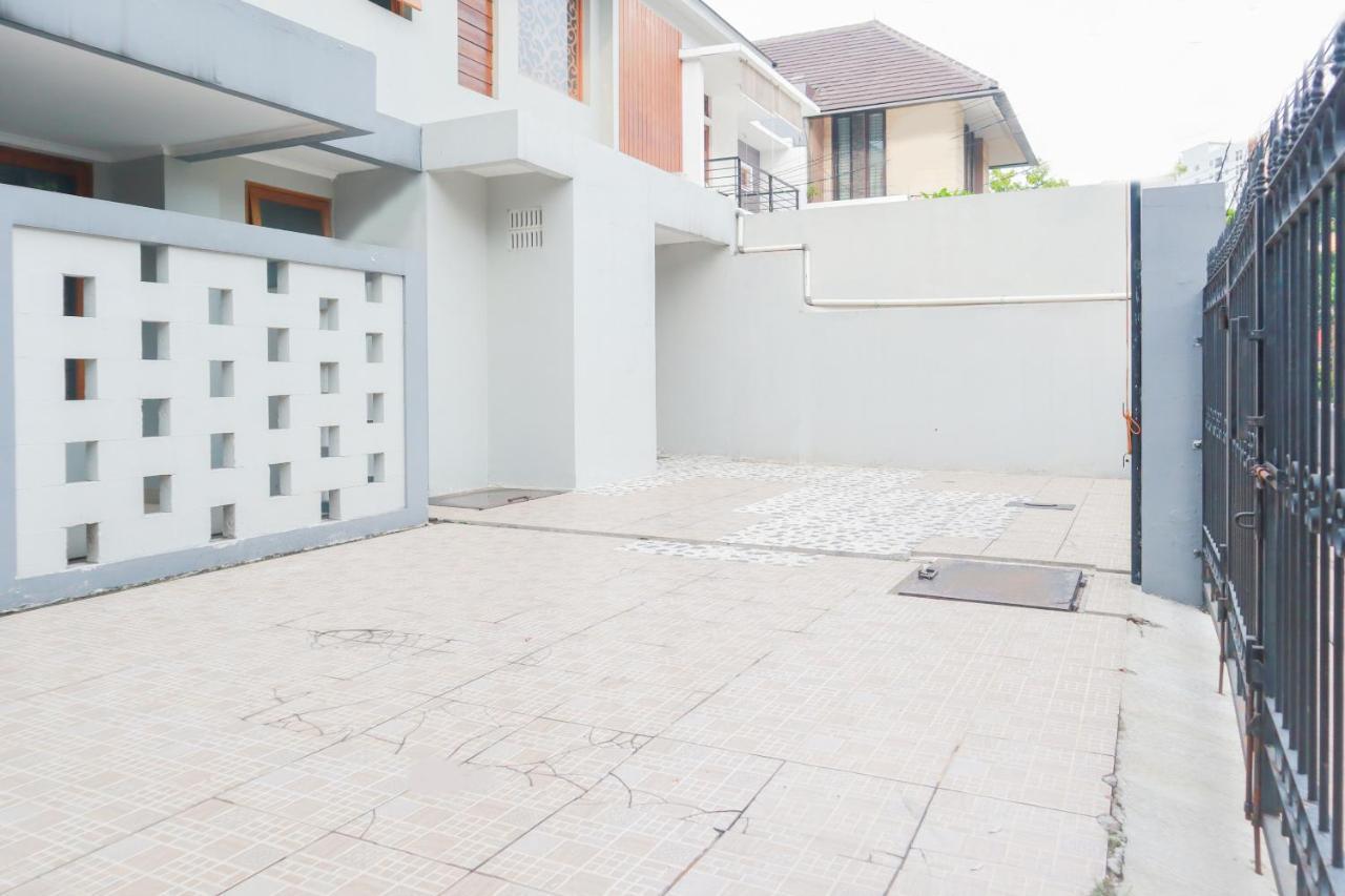 OYO 2196 Ss Homes Jacarta Exterior foto