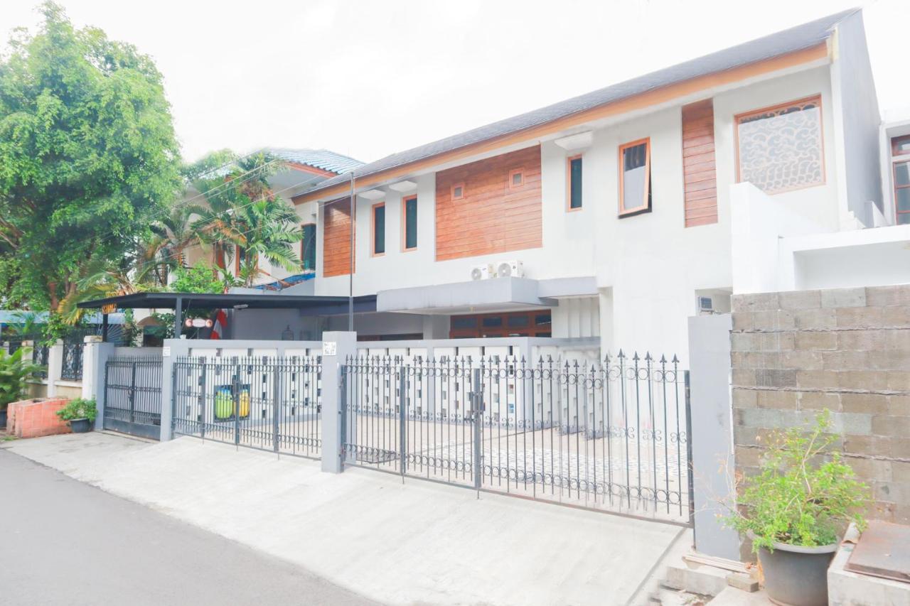 OYO 2196 Ss Homes Jacarta Exterior foto